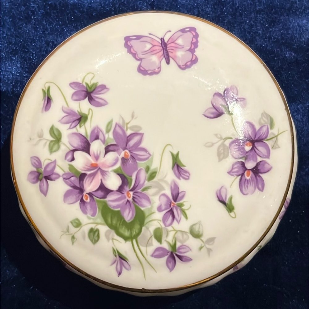 Vintage Aynsley Wild Violets Trinket Box Made in England Butterfly Discontinued!